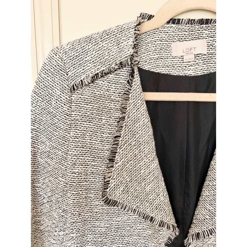 LOFT | Tweed Jacket size 4 Petite - Picture 2 of 2